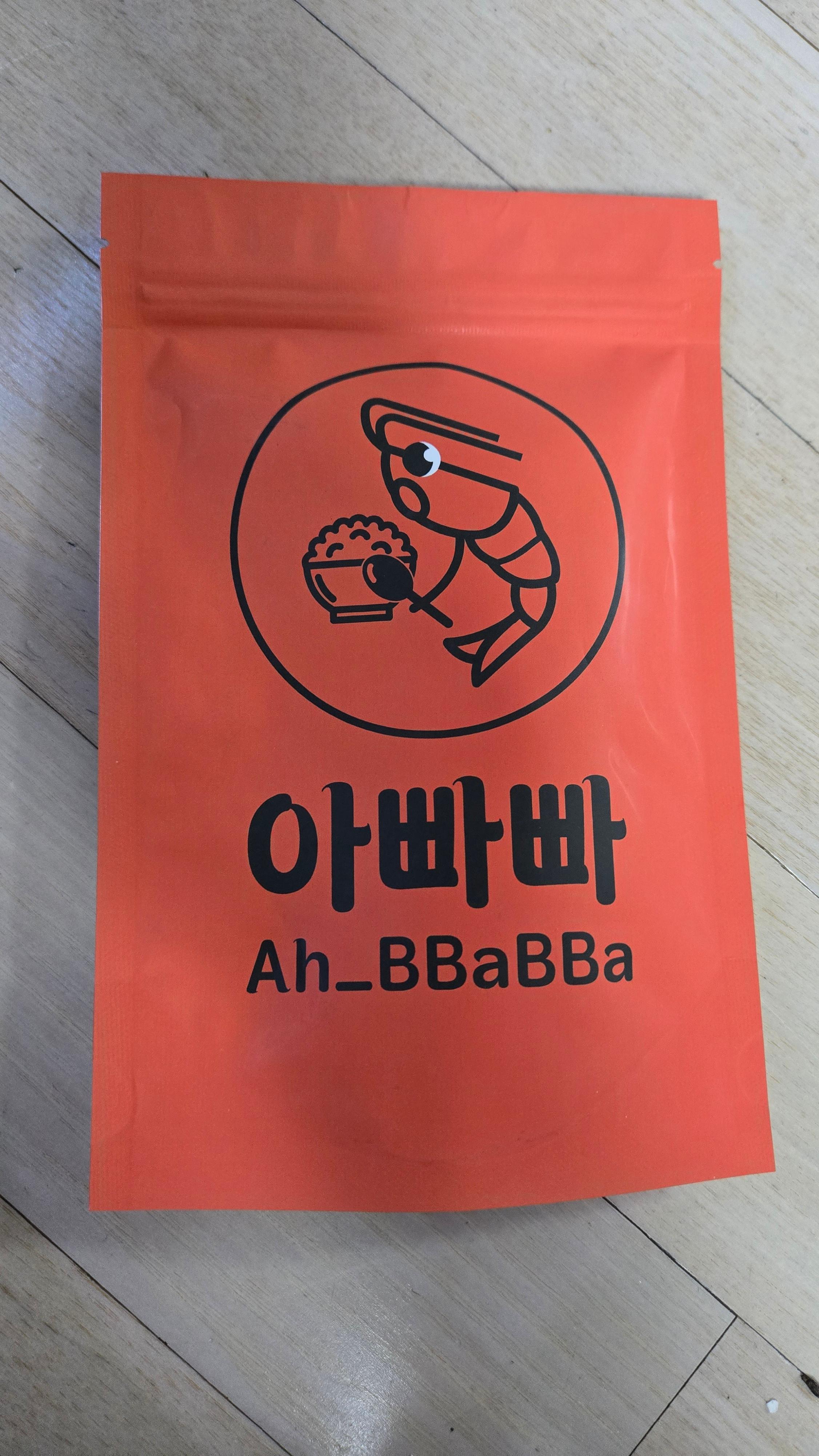 쿠팡에서 구매한 아빠빠 식물성 새우 사료 패키지